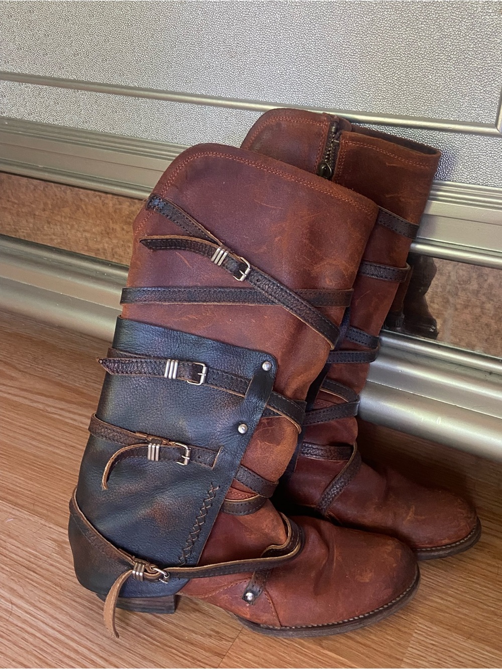 Freebird Rylie  Brown Leather Buckle Boot - Picture 3 of 4